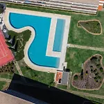 Golf Club By Intiholidays شقة