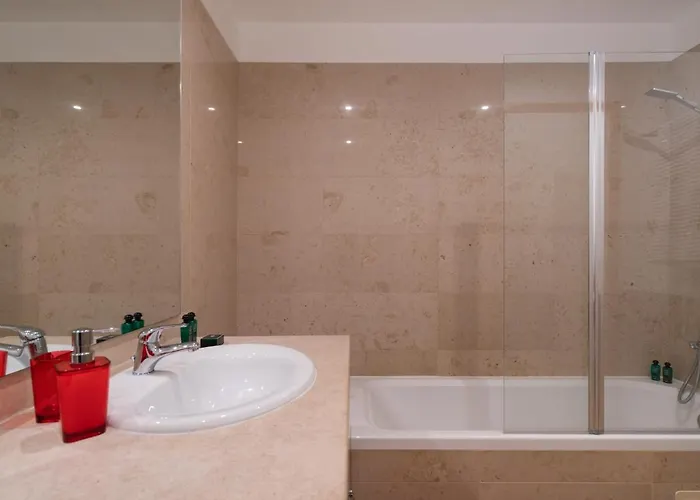 Golf Club By Intiholidays شقة