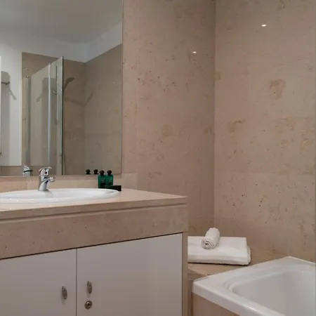 Golf Club By Intiholidays